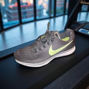 Nike Air Zoom Pegasus 34 Running Shoes Women Size 9 Gray Lime